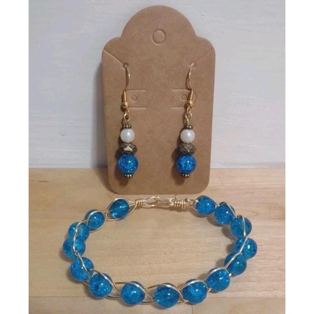 Enchanting Blue Sparks Jewelry Set - Picture 2 of 3